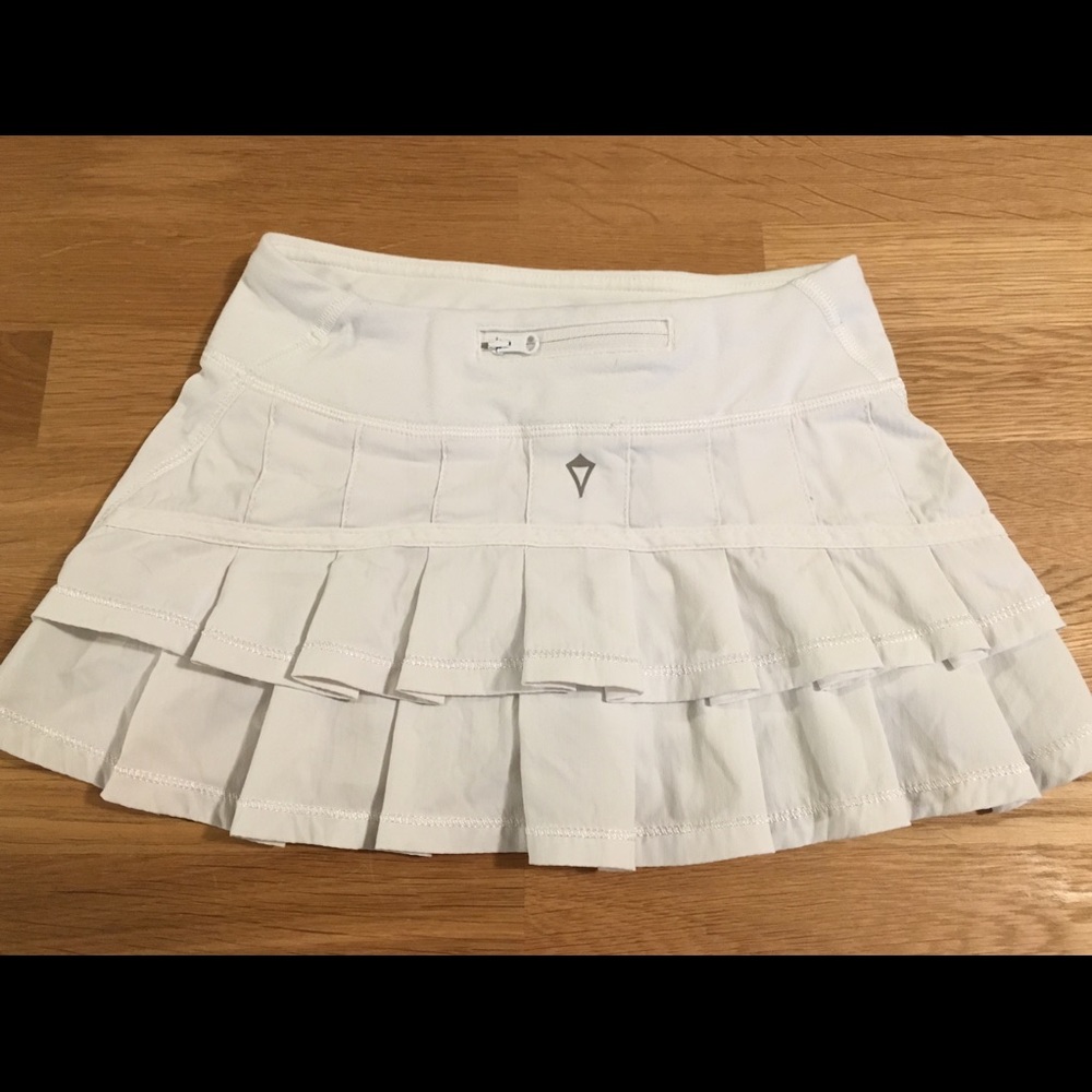 Ivivva girls’ skort, Size 6